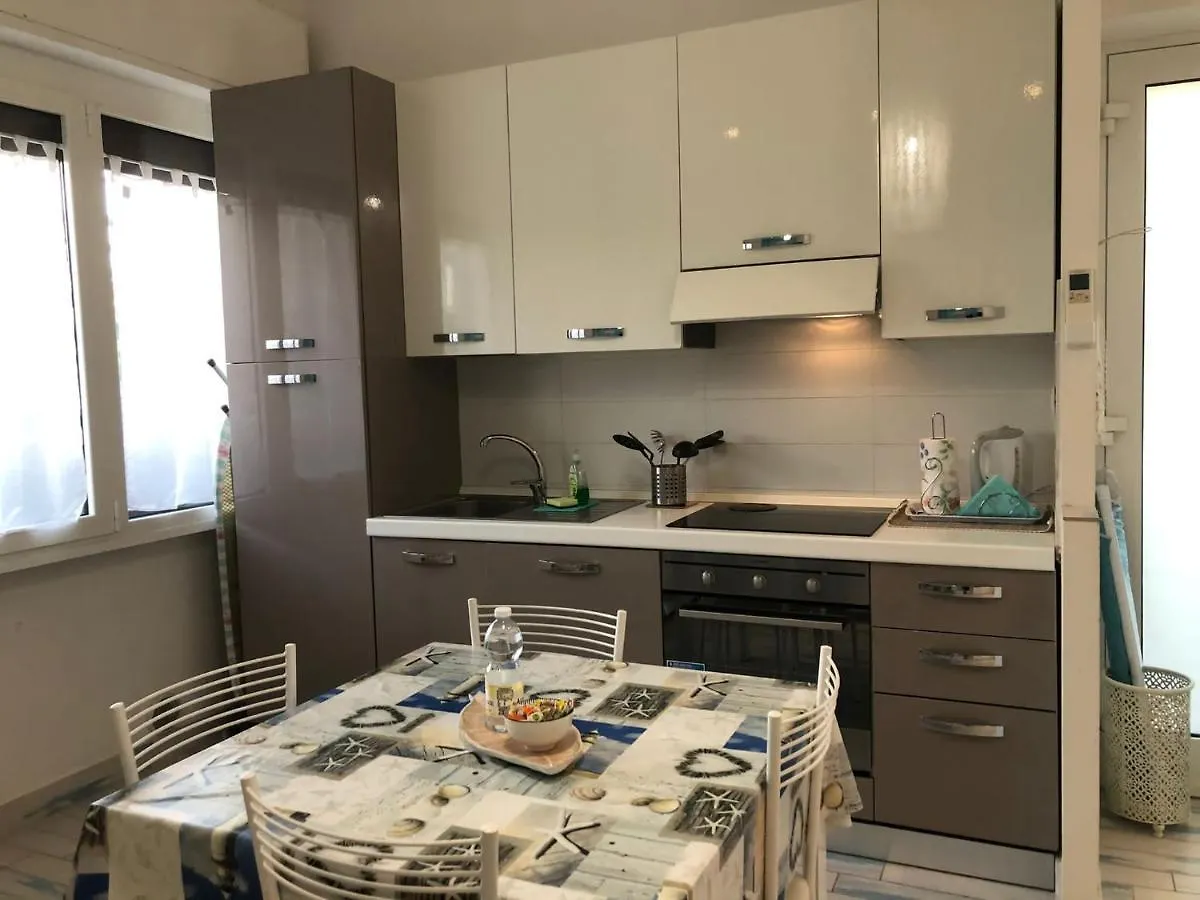 Apartment Appartamento Adriana Cinquale