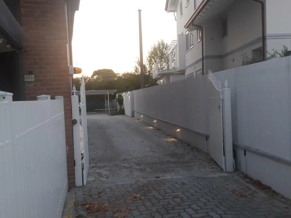 Appartamento Adriana Cinquale Apartamento
